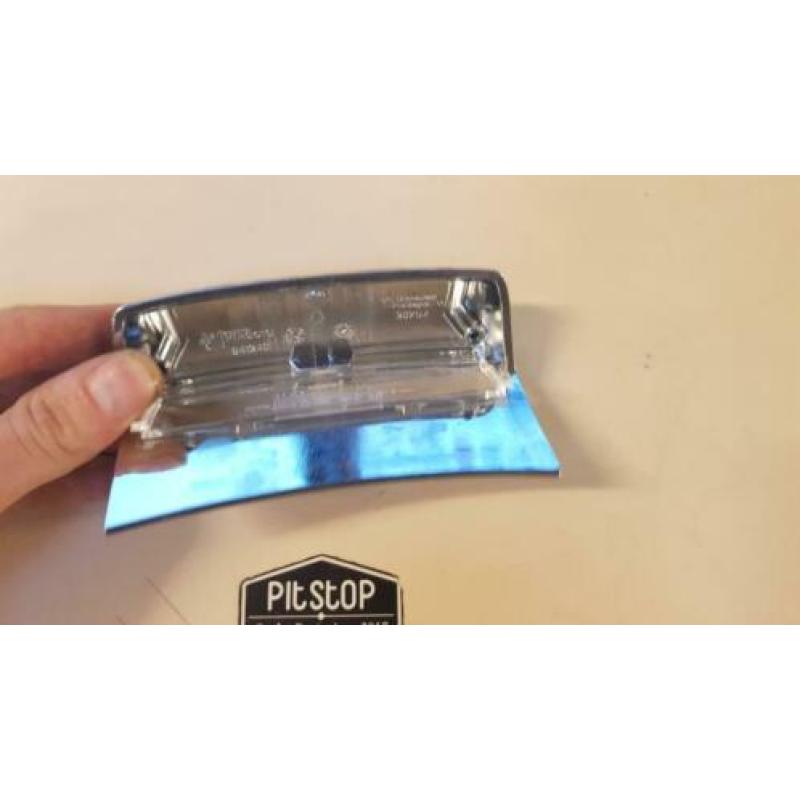 Chroom afdek kapje voor het Vespa LX 50 achterspatbord