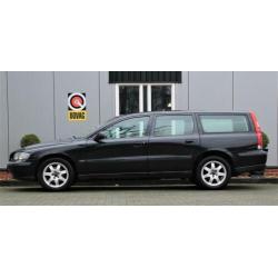 Volvo V70 2.4 Comfort Line CLIMATE CONTROL TREKHAAK