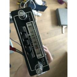 Oude hitachi auto radio