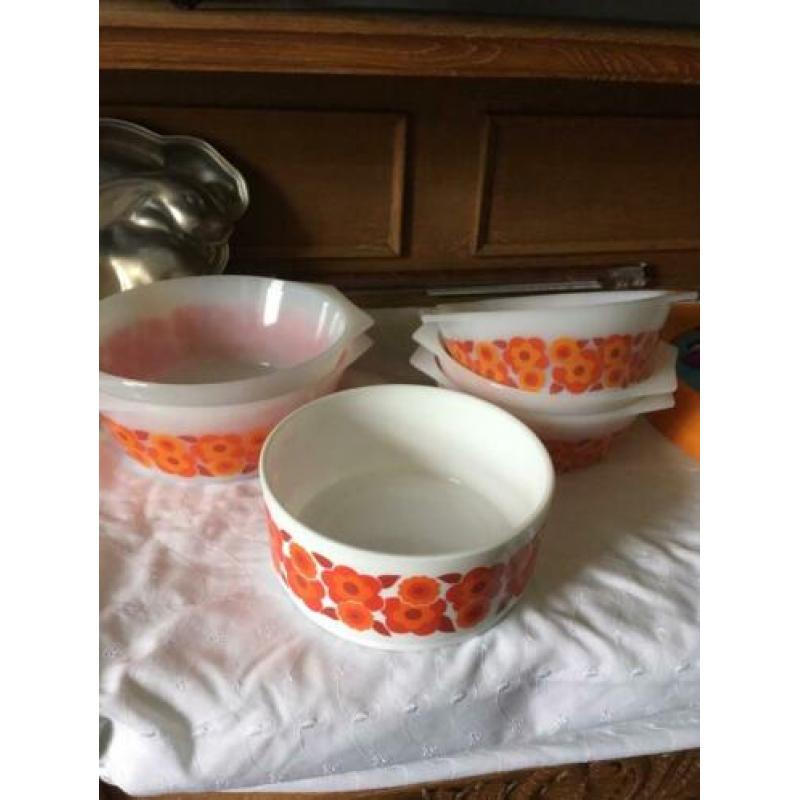 6x schaal Arcopal Lotus retro servies oranje