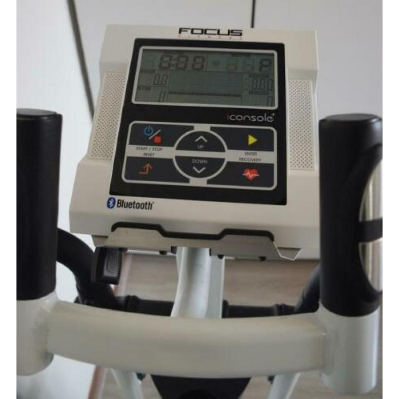 Crosstrainer Focus Fitness Fox 5 iplus