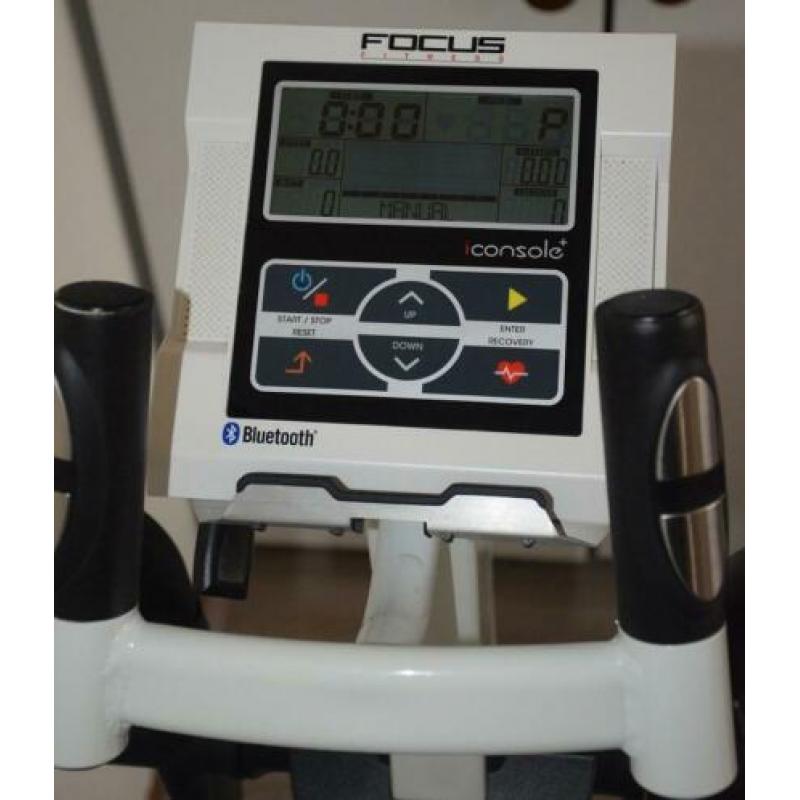 Crosstrainer Focus Fitness Fox 5 iplus