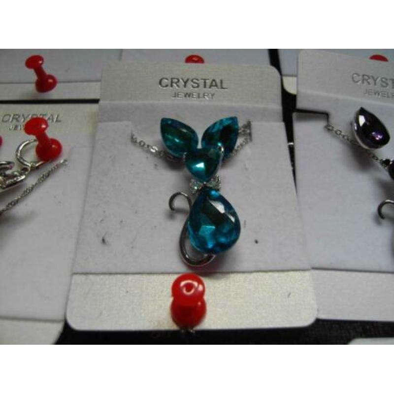 kat set ketting oorbellen glaskralen diverse vormen kleuren
