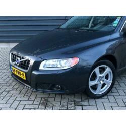 Volvo V70 2.0 D3 Limited Edition | Xenon | Dealer - Onderhou
