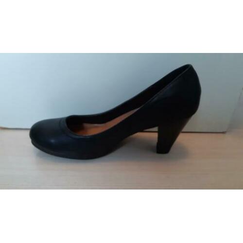 Pumps/hakken; zwart; maat 36