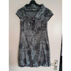 Verschillende nette dames tuniek/blouse