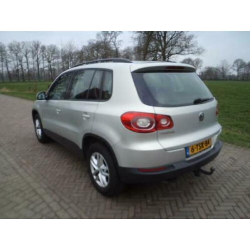 Volkswagen Tiguan 1.4 TSI Comfort&Design PDC V/A TRHAAK