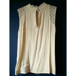 VERO MODA top dames maat L kant vintage wit creme lente hip