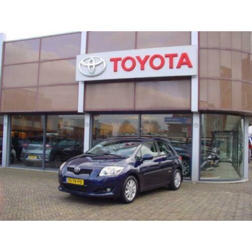 Toyota Auris 1.6-16V Luna Business (bj 2007)