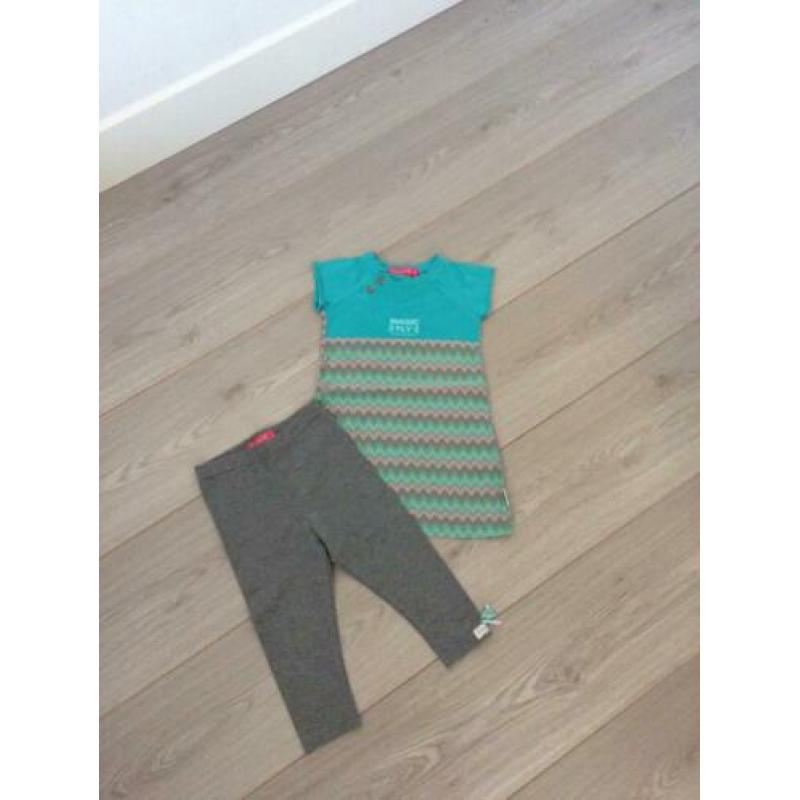 Super setje Kiezeltje 86 legging en jurk als nieuw!