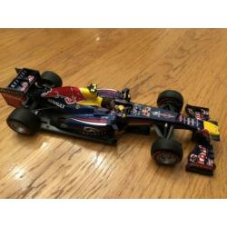 Red Bull Racing rb9 2013 afscheid coureur Mark Webber ,