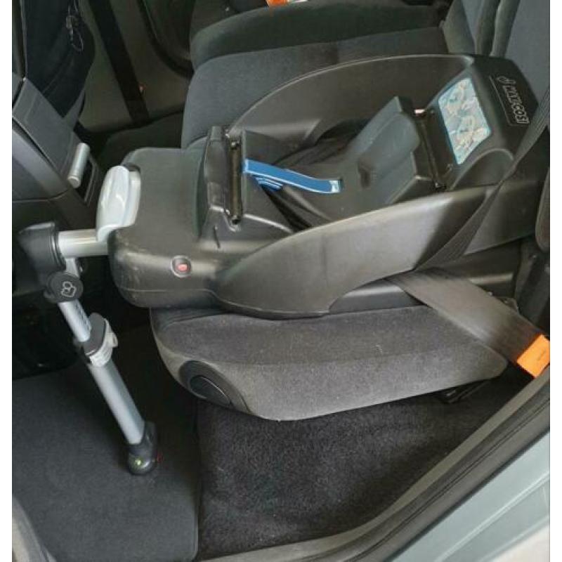 Maxicosi EasyBase 2 met autospiegel (ecxl. Maxicosi)