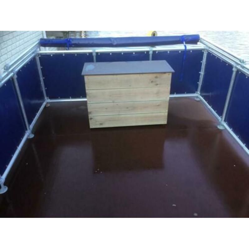 House/ Partyboot te koop