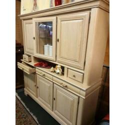 blank eiken wandmeubel