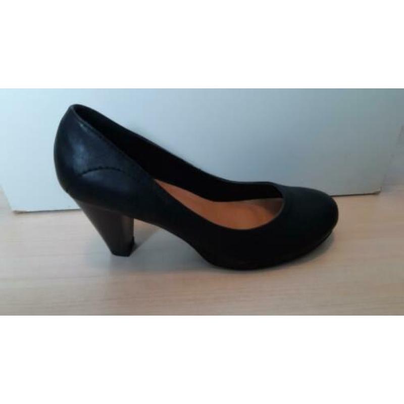 Pumps/hakken; zwart; maat 36