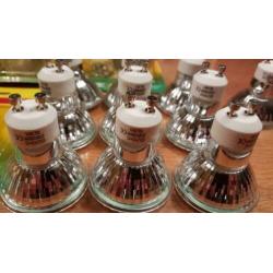 GU10 Halogeen Spots ~230V warm white, dimbaar