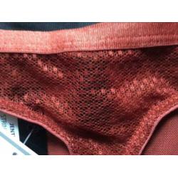 After Eden string maat S(nieuw met kaartje)