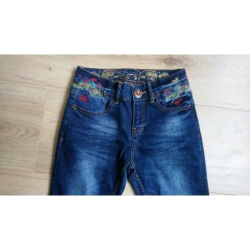 Jeans Dezigual