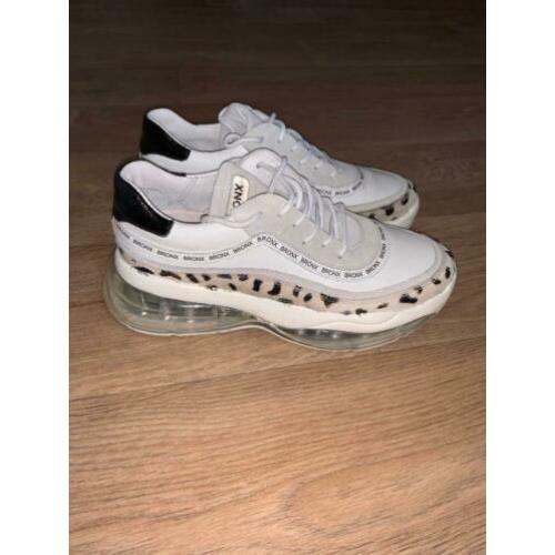 Hippe damessneakers van Bronx