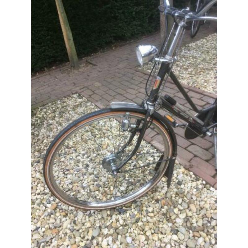 Nostalgische Juncker (gazelle) damesfiets (bruin)Begin 80e j