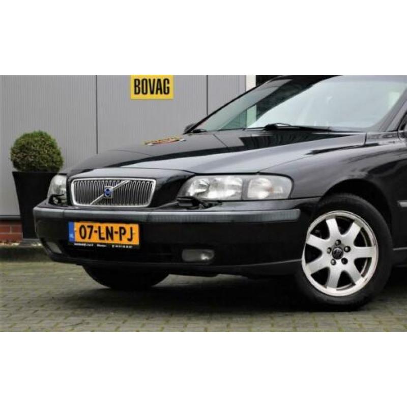 Volvo V70 2.4 Comfort Line CLIMATE CONTROL TREKHAAK