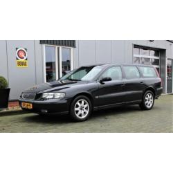 Volvo V70 2.4 Comfort Line CLIMATE CONTROL TREKHAAK