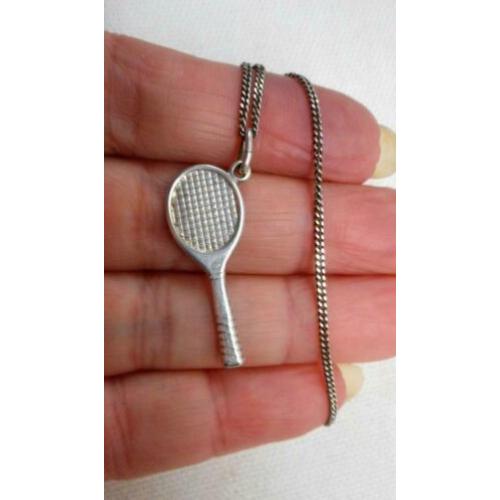 Zilveren kettinkje met tennisracket nr. 1790