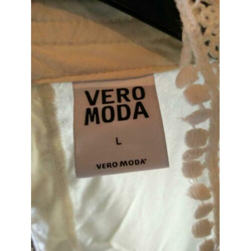 VERO MODA top dames maat L kant vintage wit creme lente hip