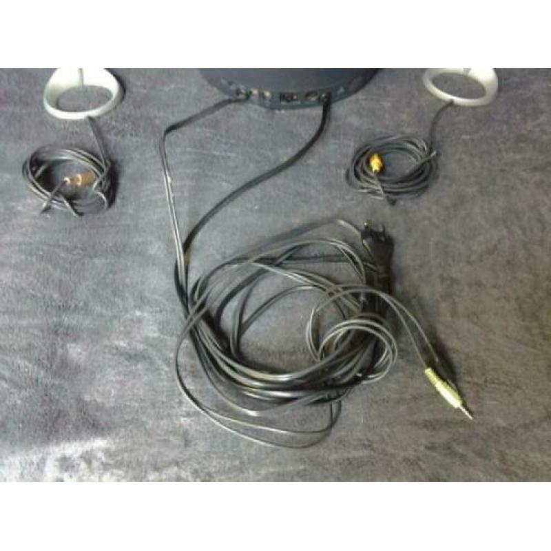 Harman Kardon subwoofer set.