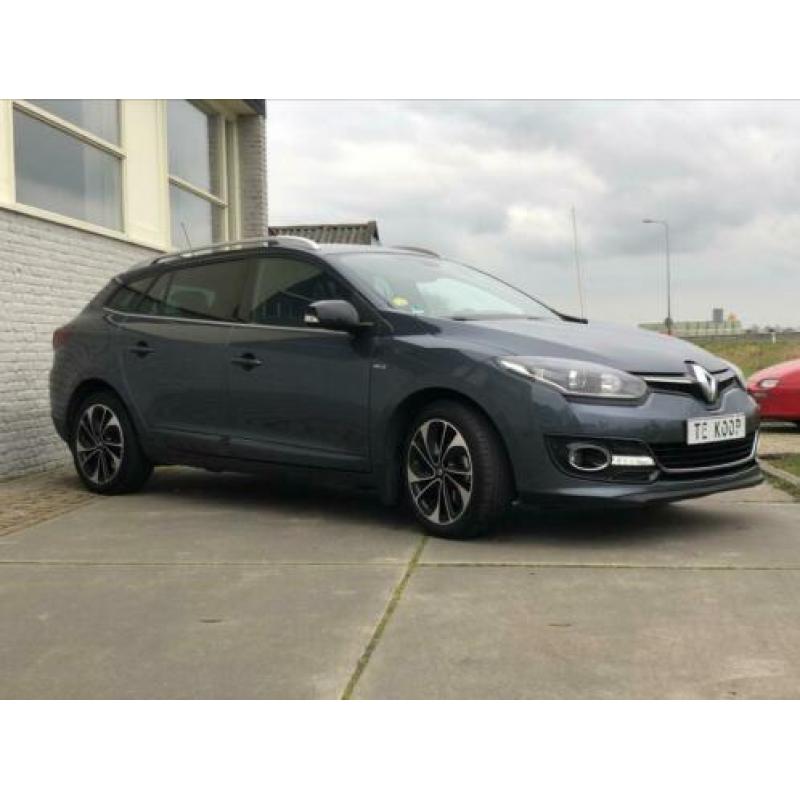 Renault Megane 1.5 DCI Estate Bose uitvoering NAVI Camera