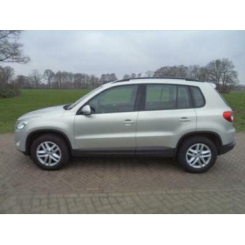 Volkswagen Tiguan 1.4 TSI Comfort&Design PDC V/A TRHAAK