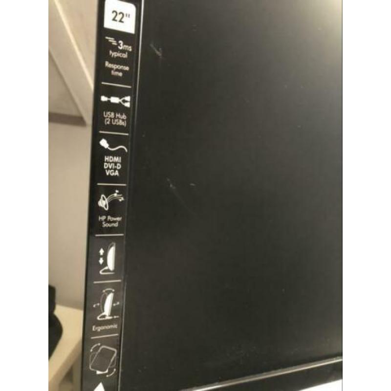 Desktop pc zonder hdd + 22 inch hp monitor