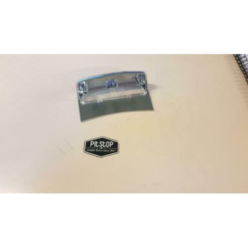 Chroom afdek kapje voor het Vespa LX 50 achterspatbord
