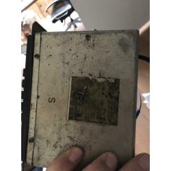 Oude hitachi auto radio
