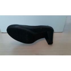 Pumps/hakken; zwart; maat 36