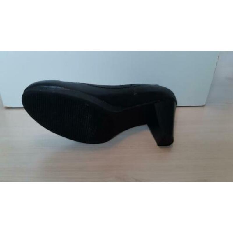 Pumps/hakken; zwart; maat 36