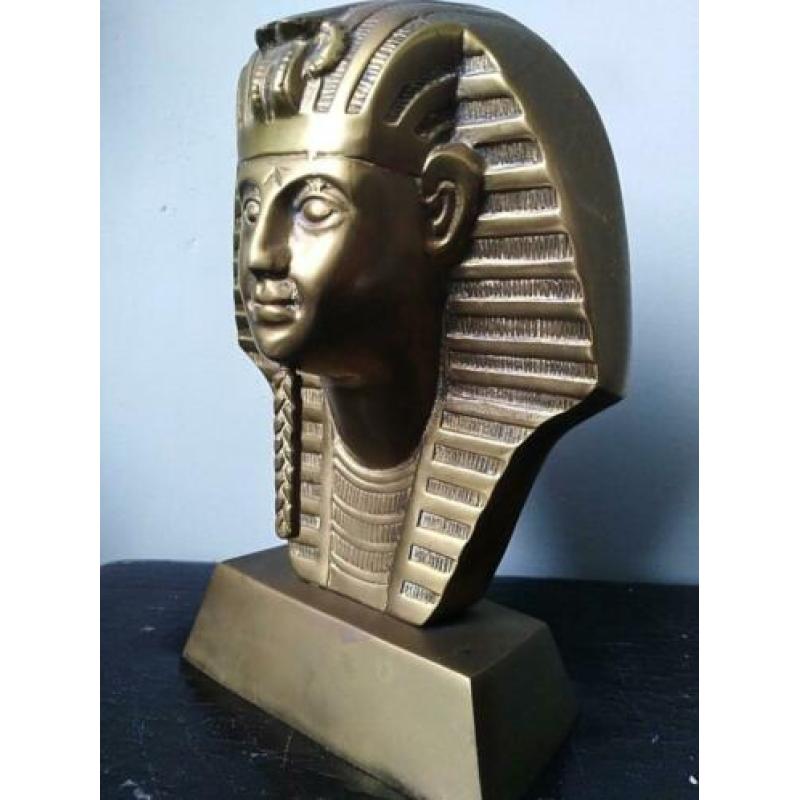 Egyptische farao beeld Toetanchamon - Cairo- Egypte- Afrika