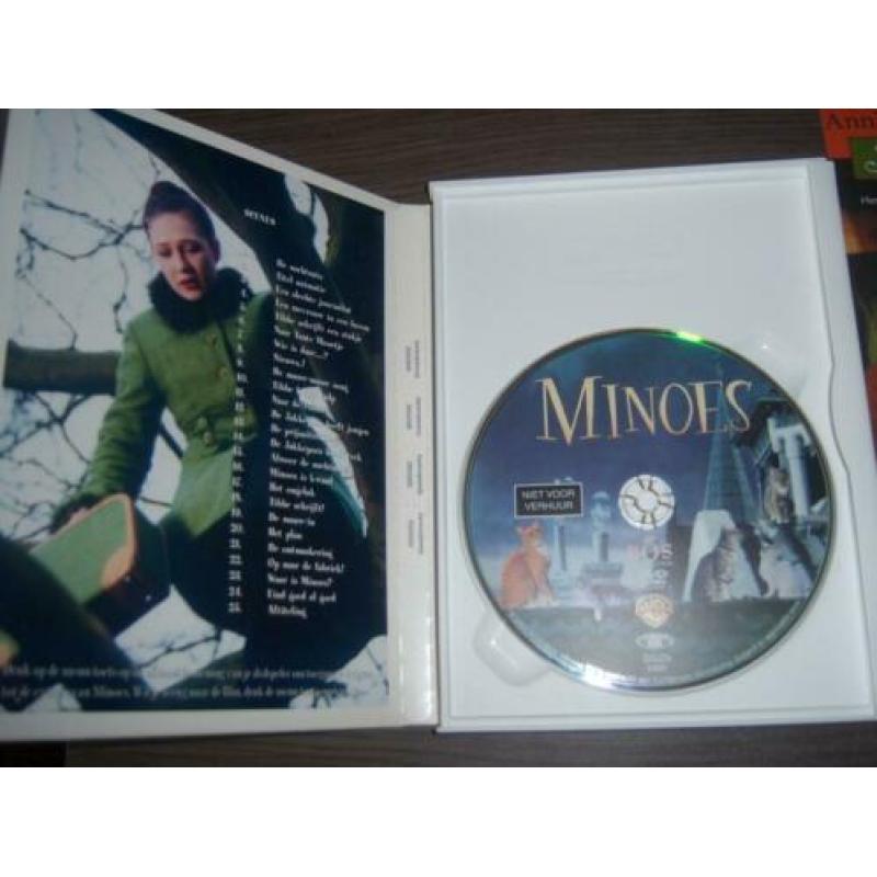 MINOES (Annie M.G.Schmidt) in nieuwstaat (2001)