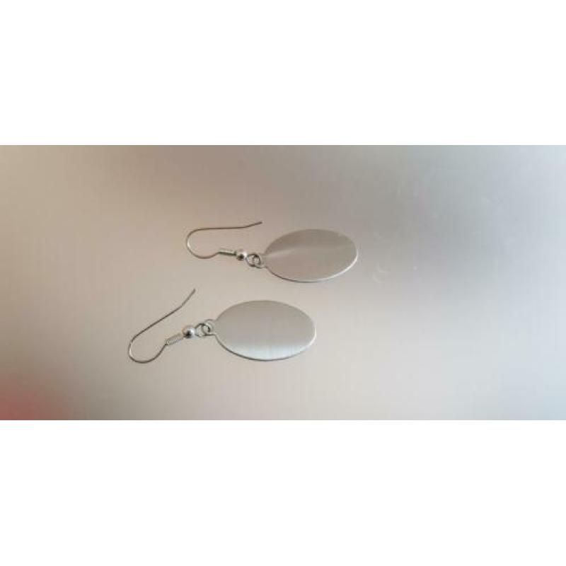 Les Marelles Editions oorbellen met gezichtje
