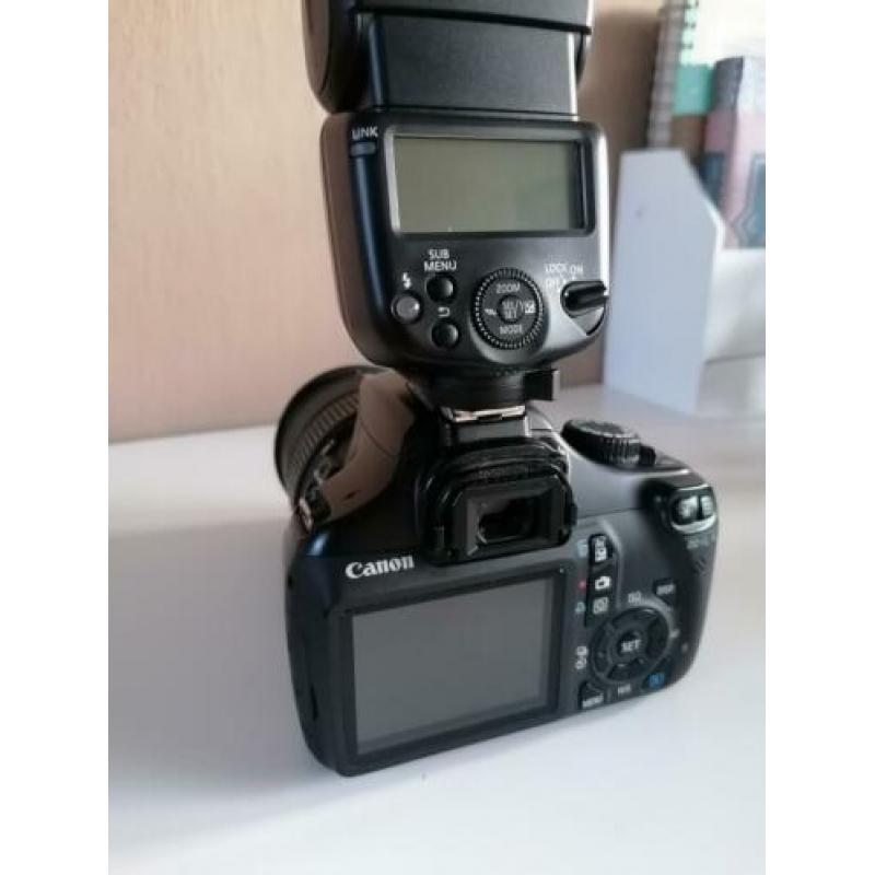 Fotocamera canon+ Speedlite flitser + lens Sigma