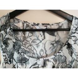 Verschillende nette dames tuniek/blouse