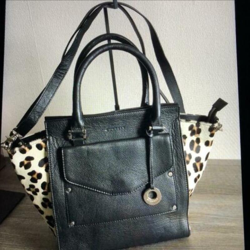 Tas