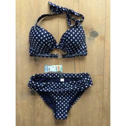 Nieuw: Bikini blauw met witte stippen, maat 36/38, S/M