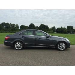 Mercedes E-Klasse 3.0 CDI E350 Sedan AUT 2009 Grijs