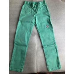 Maat 134 - 140 - rojitas - groene broek met versiering