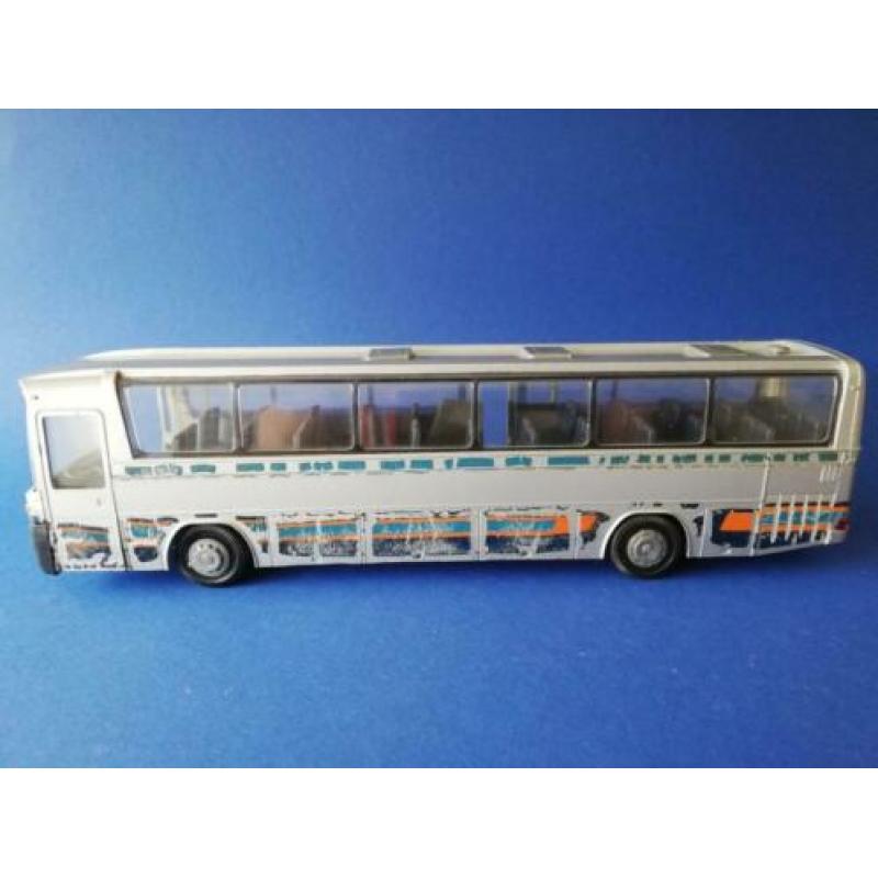 1:40 Mercedes Benz O 303-15 RHS Bus Touringcar