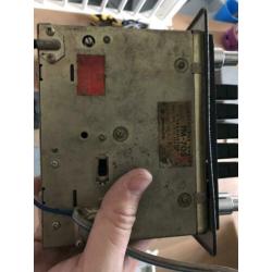 Oude hitachi auto radio