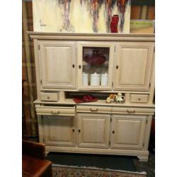 blank eiken wandmeubel