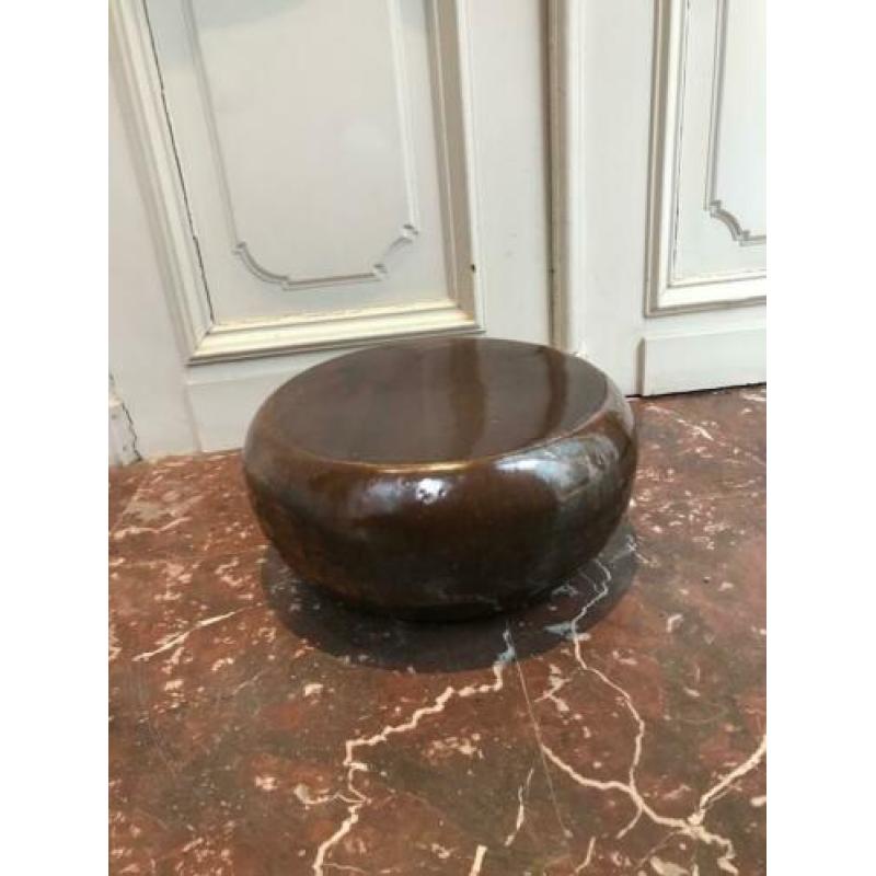 Bijzonder design poefje, bijzettafeltje, krukje -keramiek