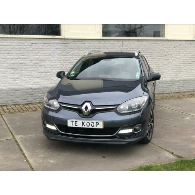 Renault Megane 1.5 DCI Estate Bose uitvoering NAVI Camera